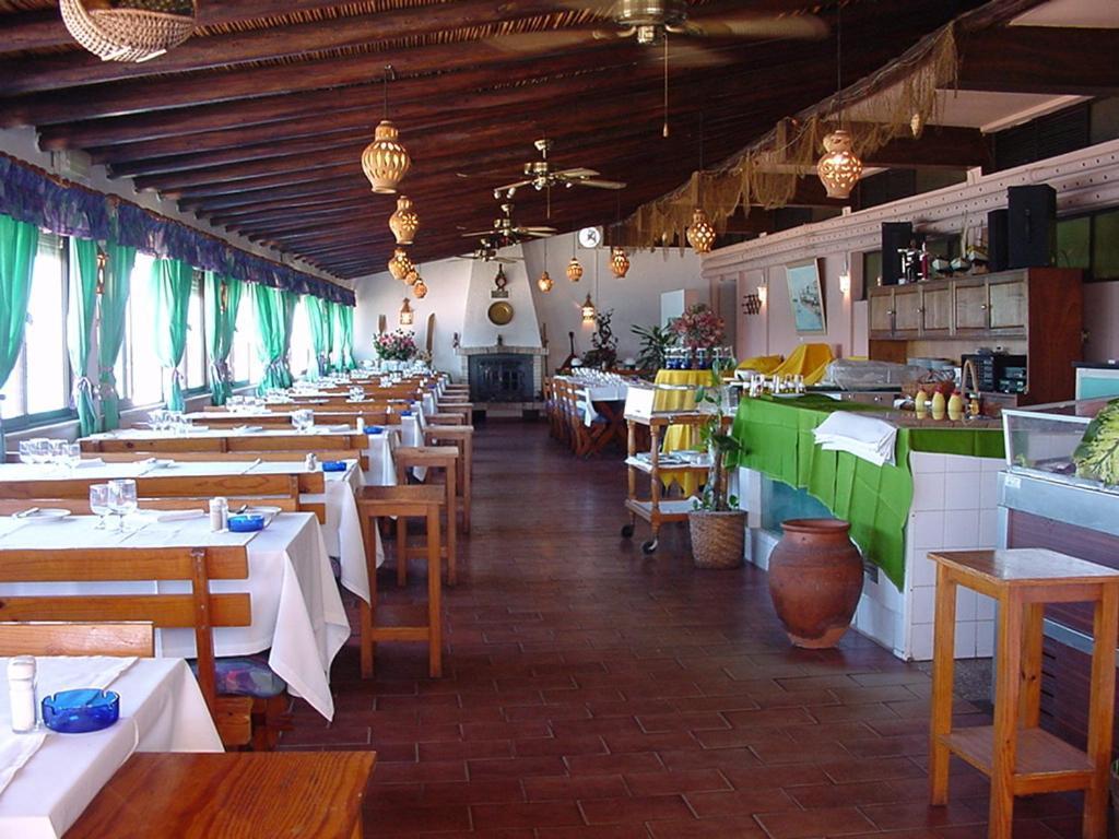 Aeromar Beach Hotel Φάρο Εξωτερικό φωτογραφία