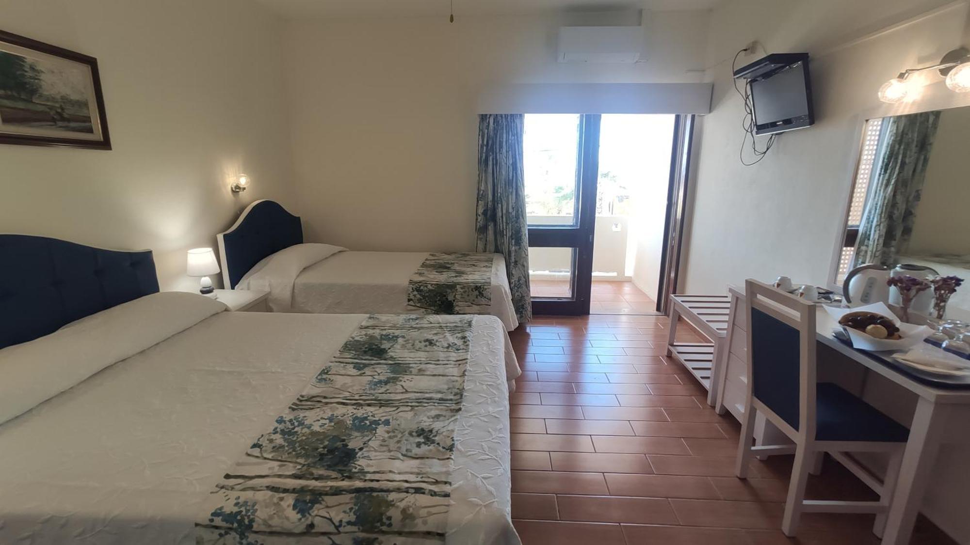 Aeromar Beach Hotel Φάρο Εξωτερικό φωτογραφία